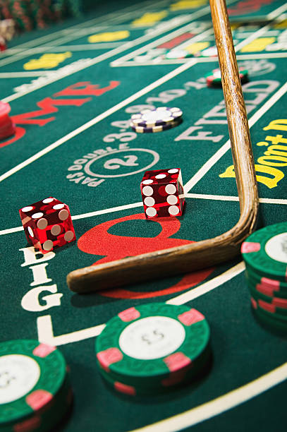 yakin mobile app displaying live-dealer blackjack studio on smartphone screen